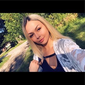 Meet your Posher, Winona